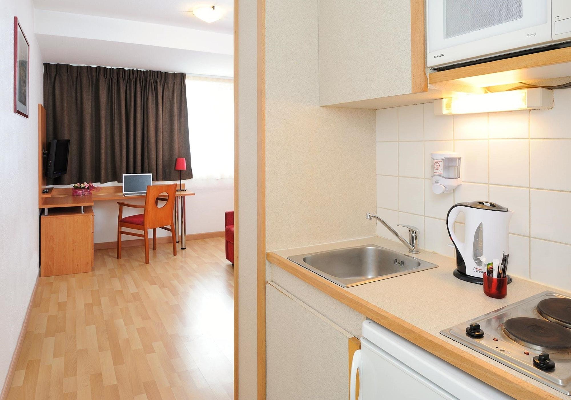 Sejours & Affaires Tours Leonard De Vinci Aparthotel Buitenkant foto