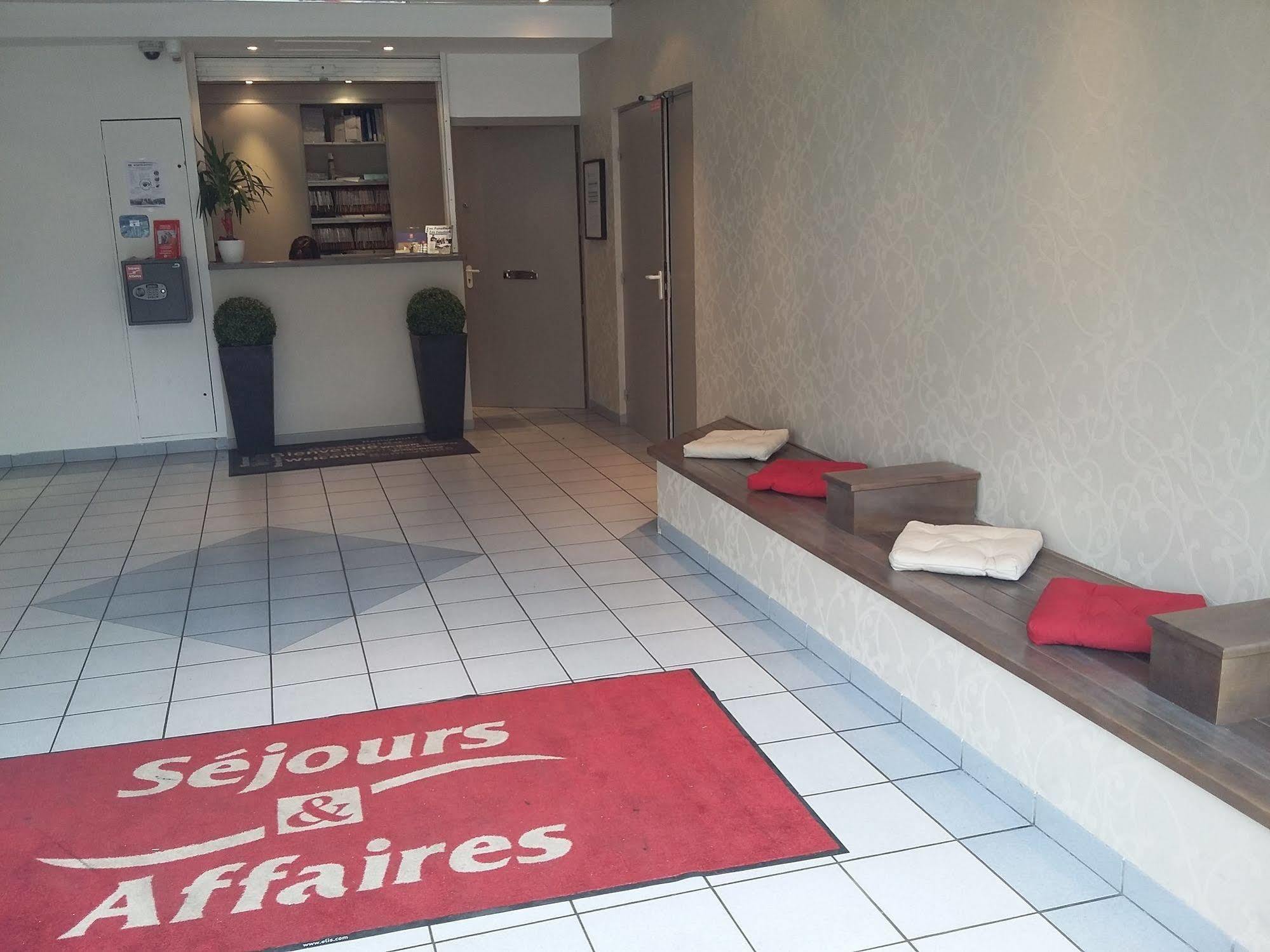 Sejours & Affaires Tours Leonard De Vinci Aparthotel Buitenkant foto
