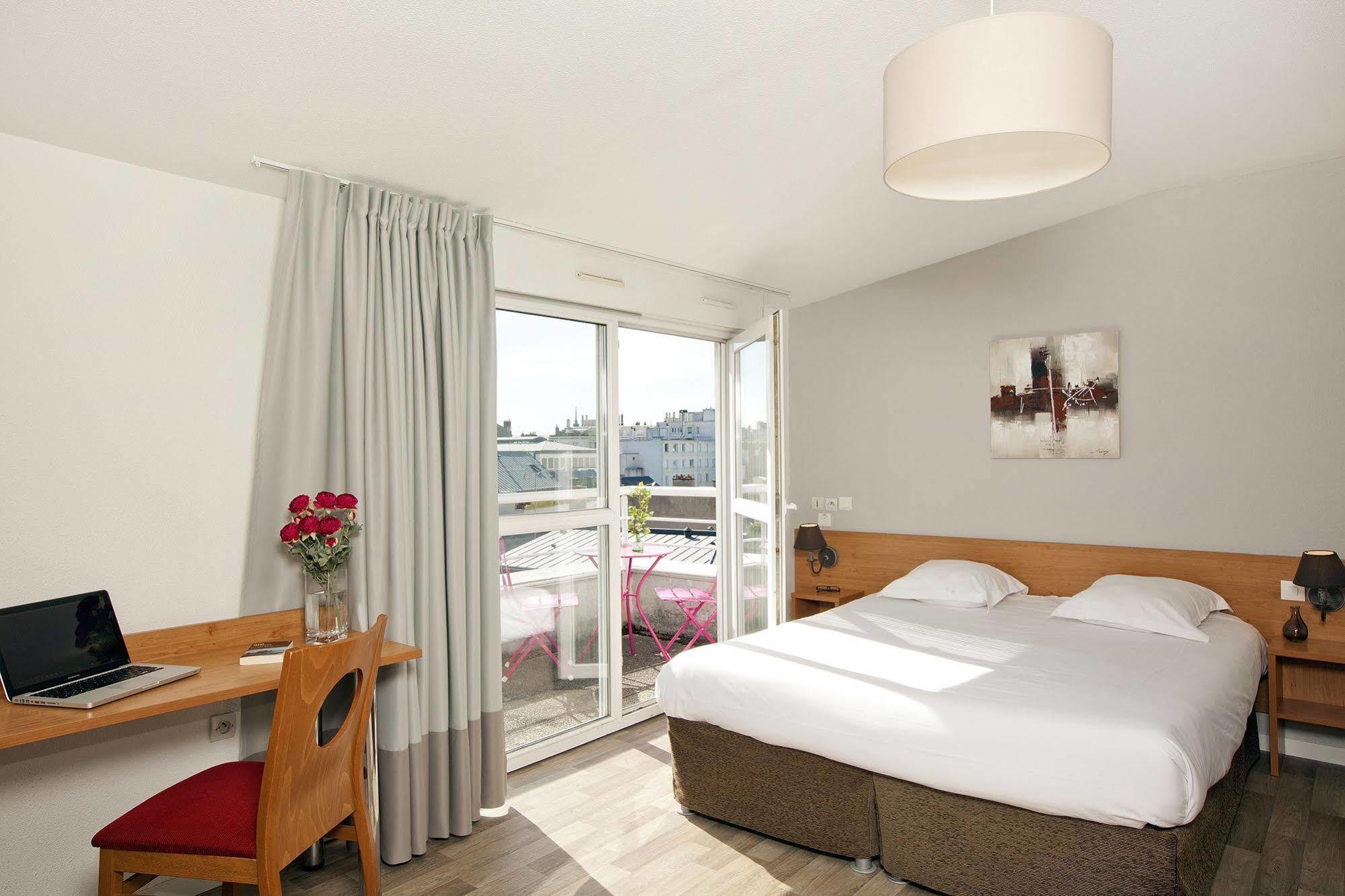 Sejours & Affaires Tours Leonard De Vinci Aparthotel Buitenkant foto
