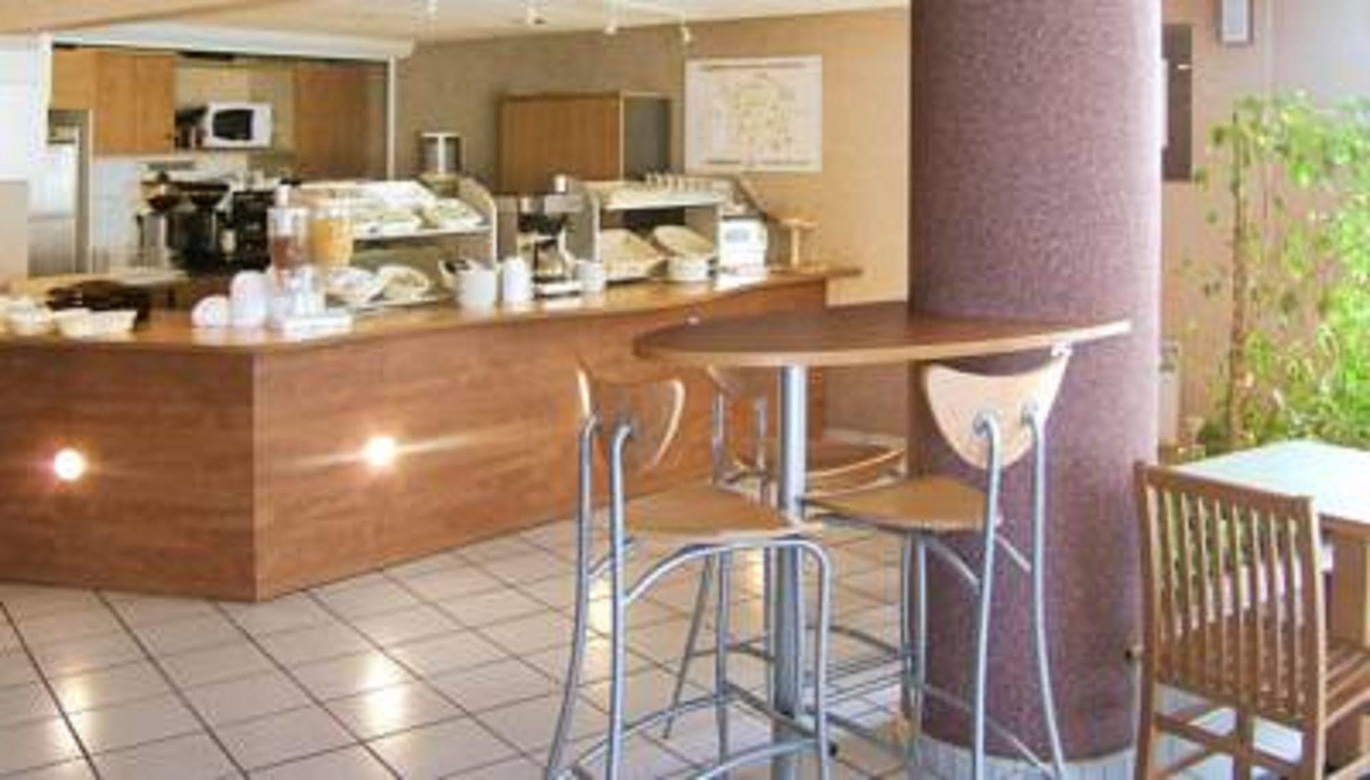 Sejours & Affaires Tours Leonard De Vinci Aparthotel Buitenkant foto